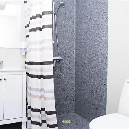 Skovpavillonen * קרטמינדה